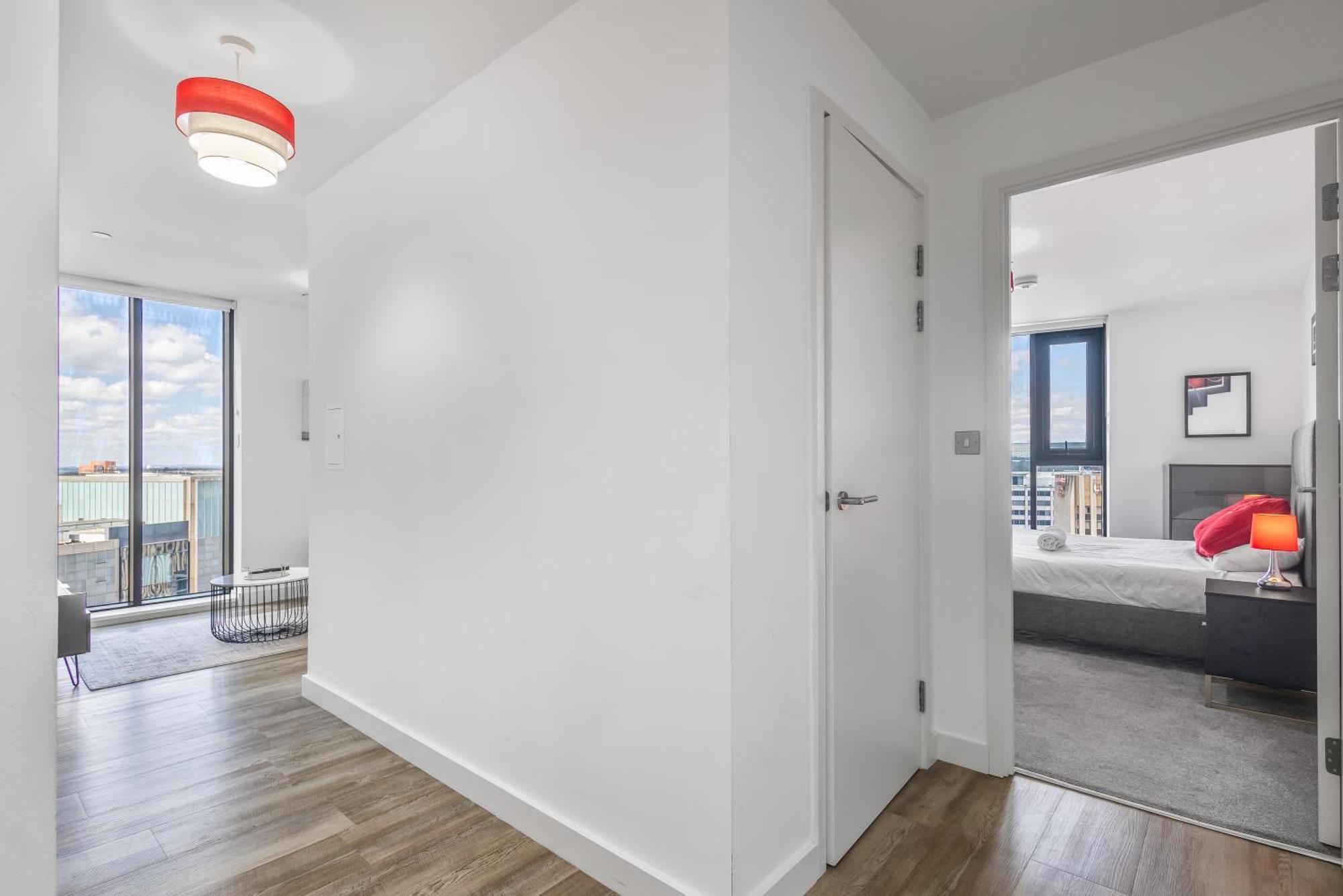 Luxury 2 Bedroom Apartment, On Broad Street! 버밍엄 외부 사진